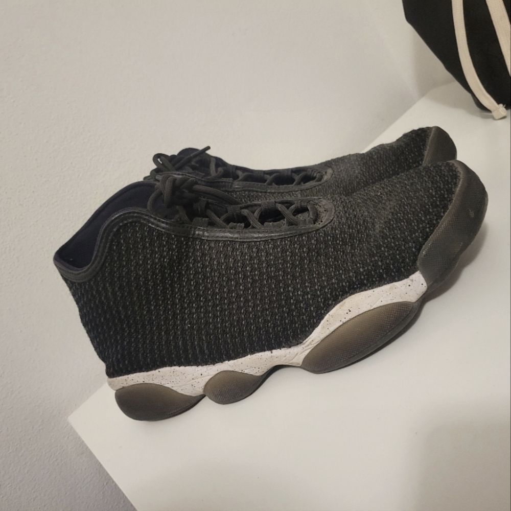 Mens Jordan Horizon size 10